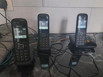 Gigaset AS690A 3 combinés avec répondeur beschikbaar voor biedingen