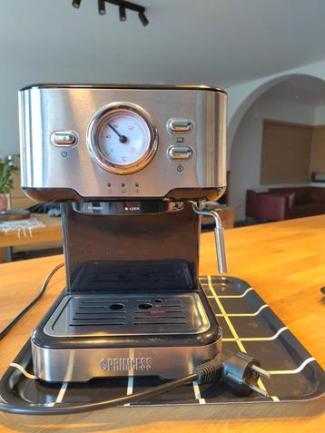 GRATIS Espressomachine Princess beschikbaar voor biedingen