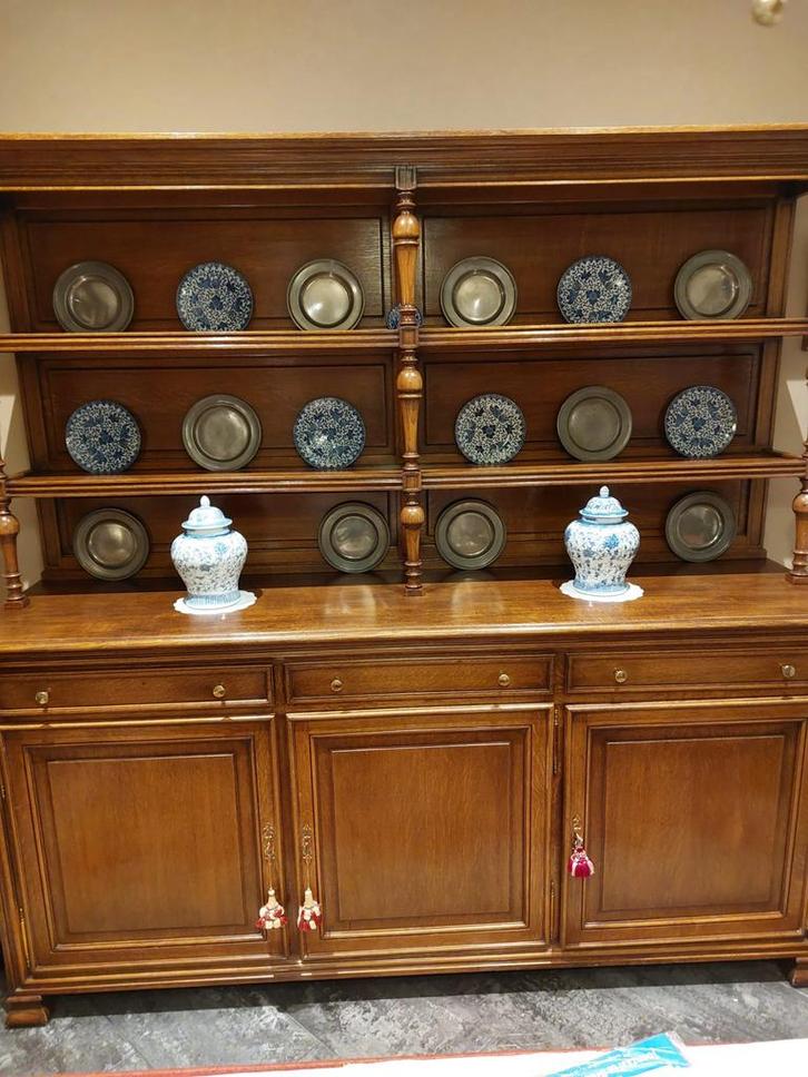 Bordenkast masief eik met ingebouwde besteklade + bestek, Antiek en Kunst, Antiek | Meubels | Kasten, Ophalen