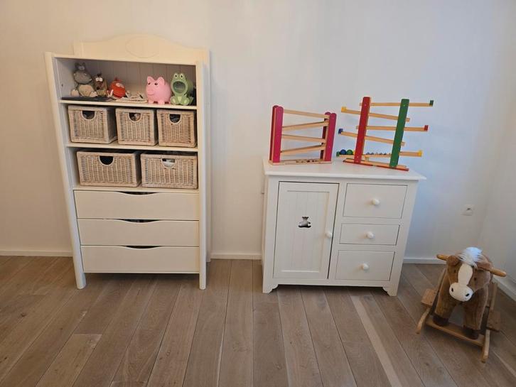 Kinderkamer kasten, commode, verzorgtafel en bureau, Kinderen en Baby's, Kinderkamer | Complete kinderkamers, Gebruikt, Ophalen