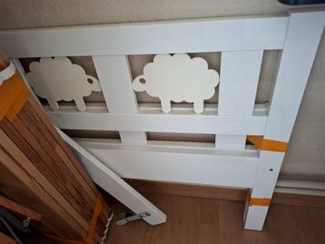 Peuterbed, Sommier à lattes, 70 à 85 cm, Enlèvement, Utilisé