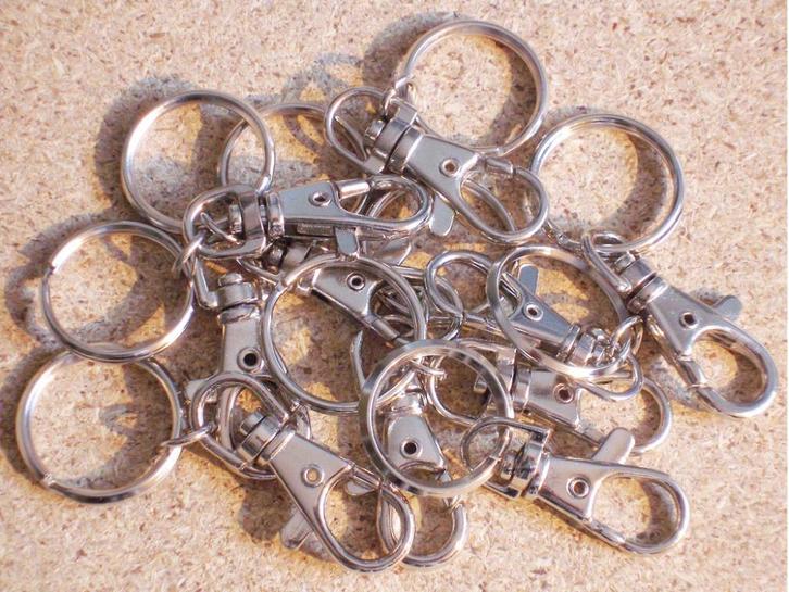 Set van 10 karabijnhaken voor sleutelhangers en winkelwagent, Verzamelen, Winkelwagenmuntjes, Verzenden