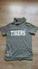 groene kaki t-shirt met kraag maat 134 - 140, Kinderen en Baby's, Kinderkleding | Maat 134, Ophalen of Verzenden, Zo goed als nieuw