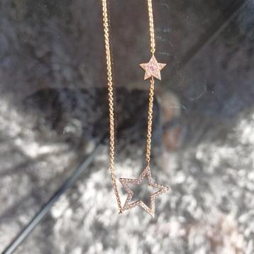 Gouden ketting met diamanten bezette hartje. beschikbaar voor biedingen