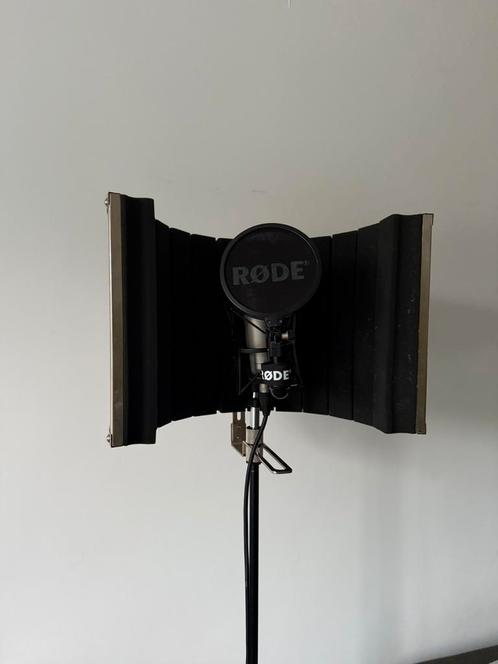 Rode RODE NT1, Focusrite scarlett SOLO, Muziek en Instrumenten, Microfoons, Zo goed als nieuw, Studiomicrofoon, Ophalen