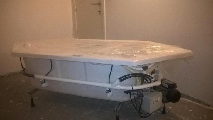 nieuw bubbelbad, Tuin en Terras, Bubbelbaden en Hottubs, Nieuw, Vast, Inbouw, Ophalen