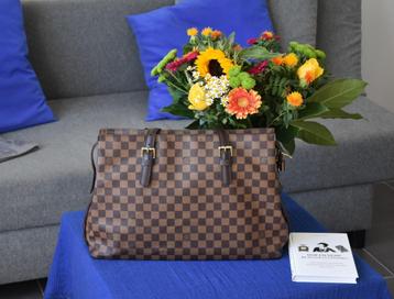 Louis Vuitton Chelsea Damier Ebene beschikbaar voor biedingen