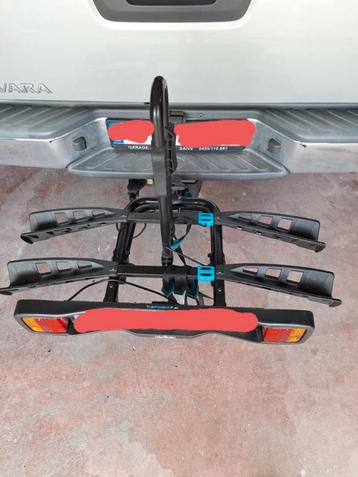 Porte vélos sur attelage de marque Norauto, Enlèvement, 2 vélos