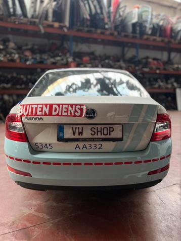 Skoda octavia berlin 5 porte 2016 pièces disponibles. beschikbaar voor biedingen