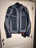 Combinaison de moto Richa, Enlèvement