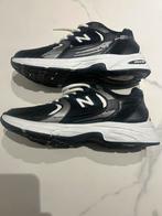 New Balance 530 noir/argenté/blanc — Taille 44, New balance, Comme neuf, Enlèvement, Noir