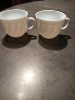 2 tasses vintage arcopal blanc torsade, Enlèvement ou Envoi