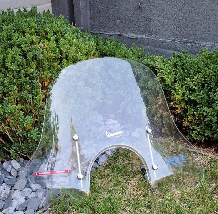 Medium windscherm Vespa GTS, GT, Fietsen en Brommers, Brommeronderdelen | Scooters, Nieuw, Vespa, Ophalen of Verzenden