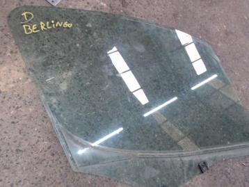 Vitre avant droit Citroen Berlingo 2008-2012 LP/15101 beschikbaar voor biedingen