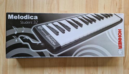 melodica Hohner Student 32, Muziek en Instrumenten, Blaasinstrumenten | Mondharmonica's, Zo goed als nieuw, Ophalen of Verzenden