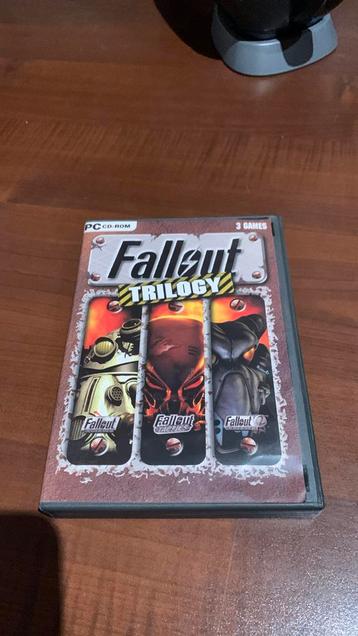 Fallout trilogy pc beschikbaar voor biedingen