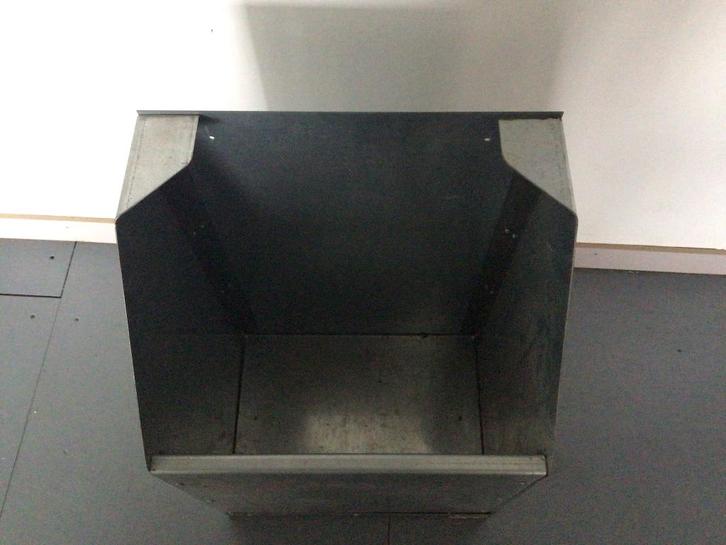 Gegalvaniseerde brandhoutbak, Maison & Meubles, Poêles, Comme neuf, Autoportant, Poêle à bois, Bois, Enlèvement