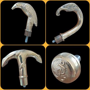 Set van 4 bronzen rietknoppen.  beschikbaar voor biedingen