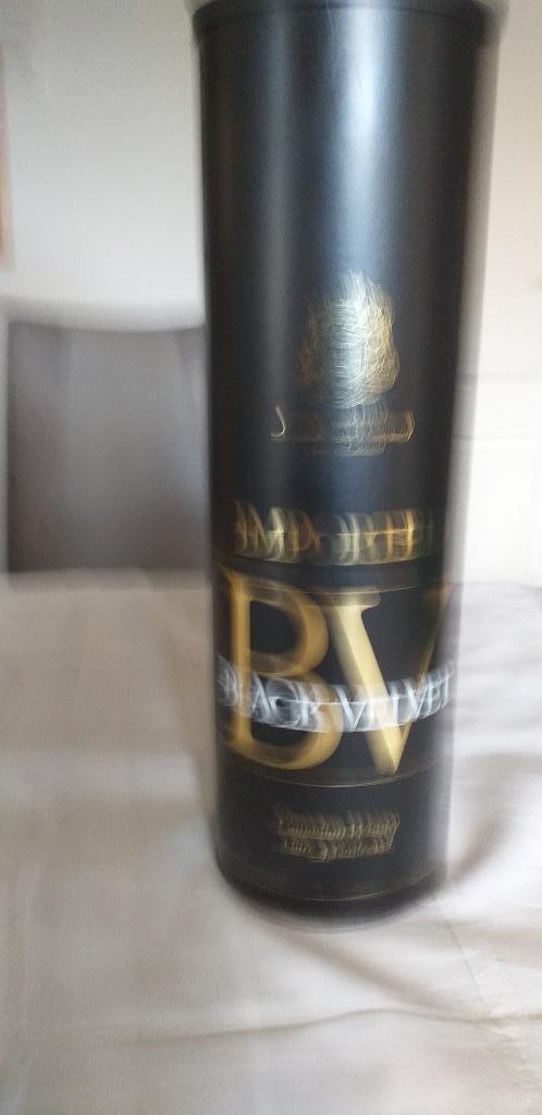 Wisky  Black Velvet  1975, Verzamelen, Wijnen, Nieuw, Noord-Amerika, Vol, Ophalen of Verzenden