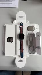 Apple Watch 10, Handtassen en Accessoires, Smartwatches, Gebruikt, Hoogte, Zwart, Apple Watch