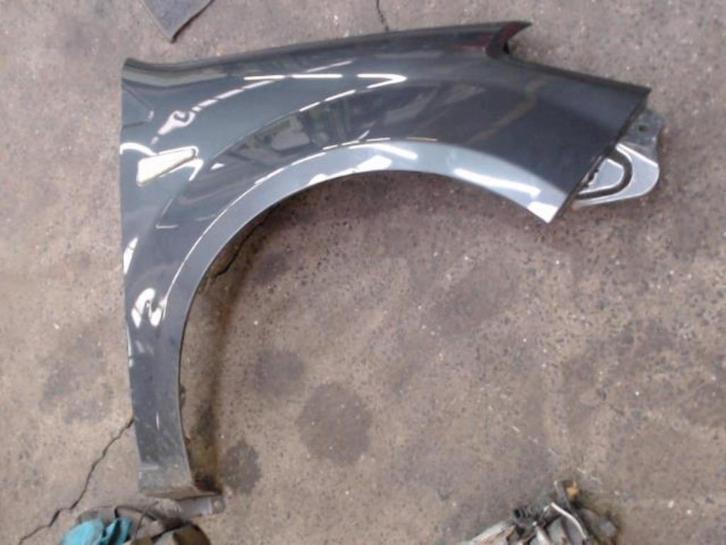 Aile avant droit Dacia Sandero 2008-2012 LP/14549, Autos : Pièces & Accessoires, Carrosserie & Tôlerie, Dacia, Avant, Utilisé