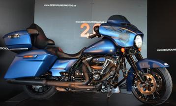 Harley Davidson Street Glide Special Anniversary met topcase