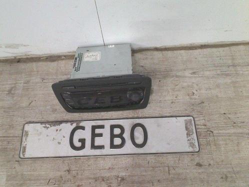RADIO Seat Ibiza ST (6J8) (01-2010/07-2016), Auto-onderdelen, Overige Auto-onderdelen, Seat, Gebruikt