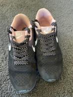 Nike sportschoenen, Gebruikt, Ophalen of Verzenden, Hardlopen, Hardloopschoenen