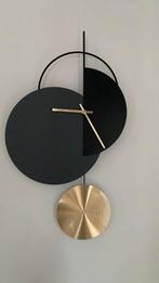 Klok met zwart en goud, Enlèvement, Comme neuf