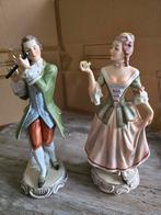 Biscuit beeldjes., Antiek en Kunst, Ophalen