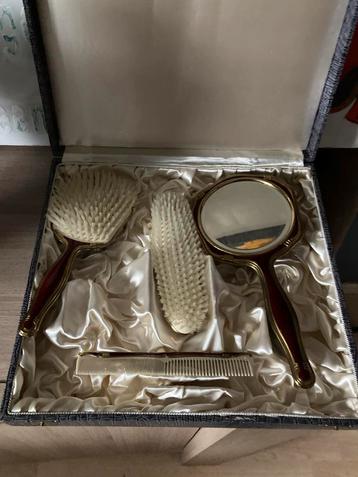 Vintage Haarverzorgingsset in Luxe Opbergdoos - 4-delig beschikbaar voor biedingen