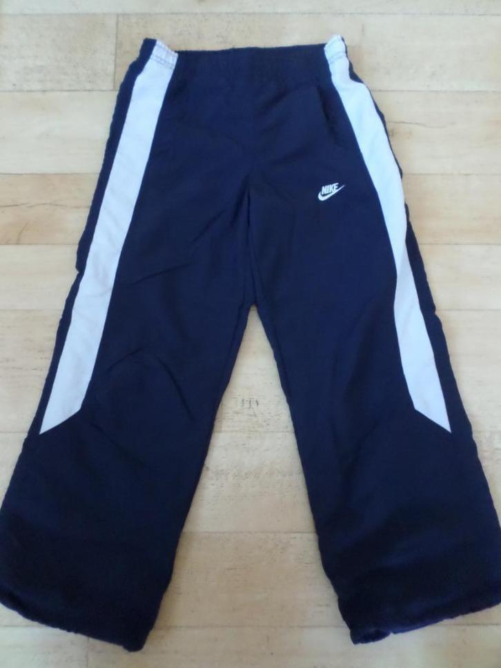 Domyos marineblauwe witte gemengde kindershorts 6-7 jaar, Kinderen en Baby's, Kinderkleding | Maat 116, Gebruikt, Jongen of Meisje