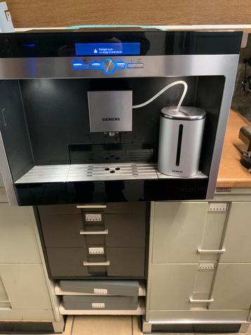 Inbouw koffiemachine siemens Type:Tk76/K573/90 beschikbaar voor biedingen
