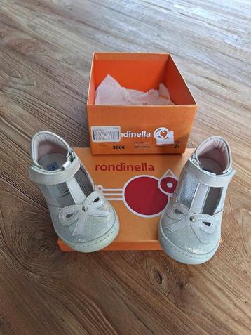 Rondinella ballerina's  *Nieuw*  Maat 21 beschikbaar voor biedingen