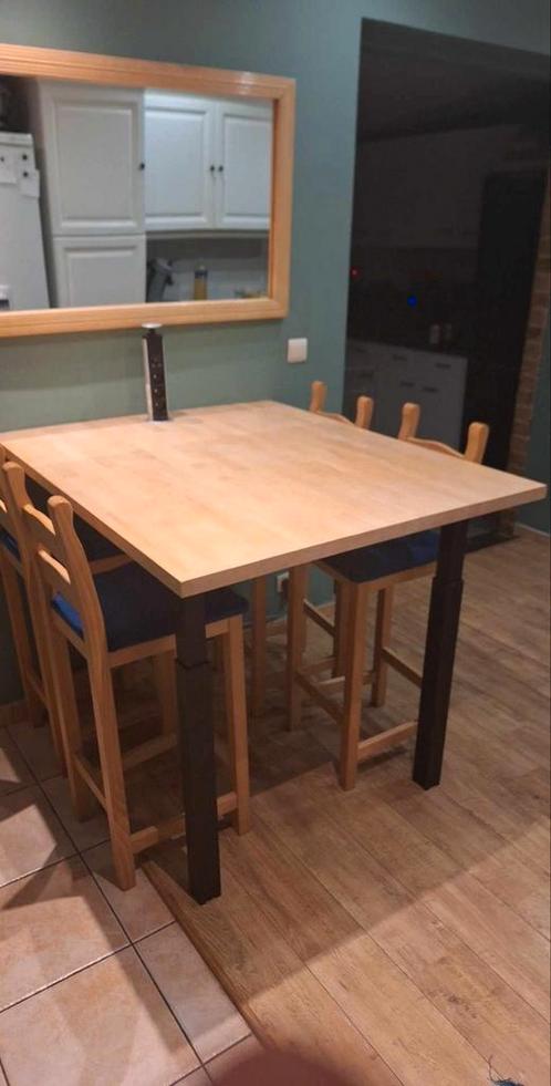 table en hêtre massif réglable en hauteur + 4 chaises hautes, Maison & Meubles, Tables | Tables à manger, Utilisé, Enlèvement