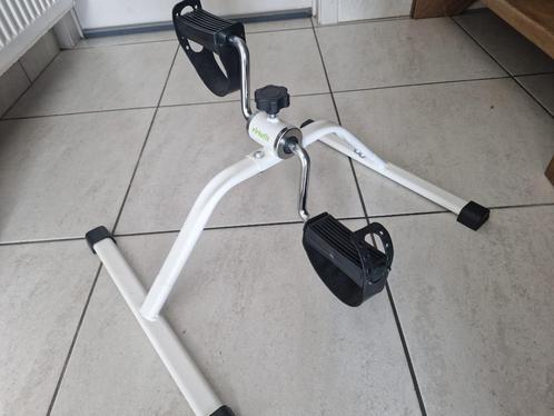 VirtuFit V1 Stoelfiets - Bureaufiets, Sport en Fitness, Fitnessapparatuur, Zo goed als nieuw, Stoelfiets, Armen, Benen, Ophalen