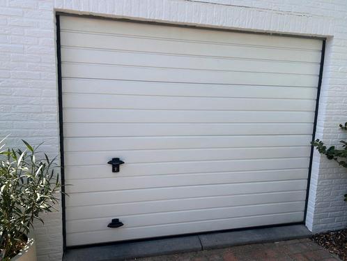 Garagepoort, Doe-het-zelf en Bouw, Deuren en Vliegenramen, Gebruikt, Garagedeur, 200 tot 215 cm, 120 cm of meer, Kunststof, Vouwdeur