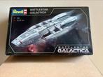 STAR WARS  battle star galactica  in OVP, Ophalen of Verzenden, Zo goed als nieuw, Revell