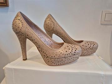 Vintage nude fornarina pumps maat 41  beschikbaar voor biedingen