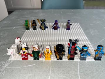 Lego Ninjago Collector figuren / minifigs beschikbaar voor biedingen