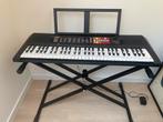 Keyboard Yamaha met staander, Muziek en Instrumenten, Ophalen, Zo goed als nieuw, Yamaha