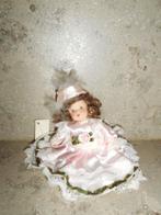 Toutes sortes de petites poupées en porcelaine, Enlèvement ou Envoi, Utilisé