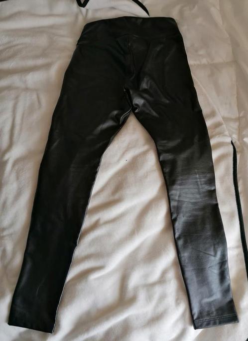 Pantalon legging femme noir en simili cuir Calzedonia