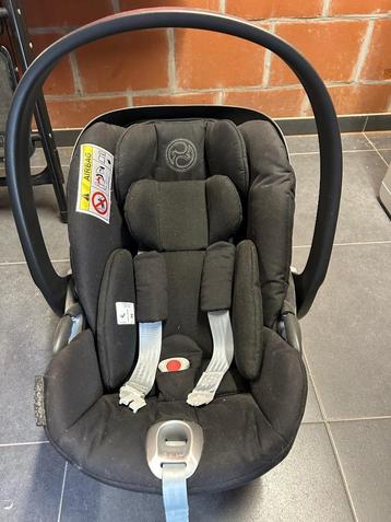 Cybeb + onderstel isofix beschikbaar voor biedingen