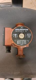 Nieuwe  circulatie  pomp, Doe-het-zelf en Bouw, Verwarming en Radiatoren, Ophalen