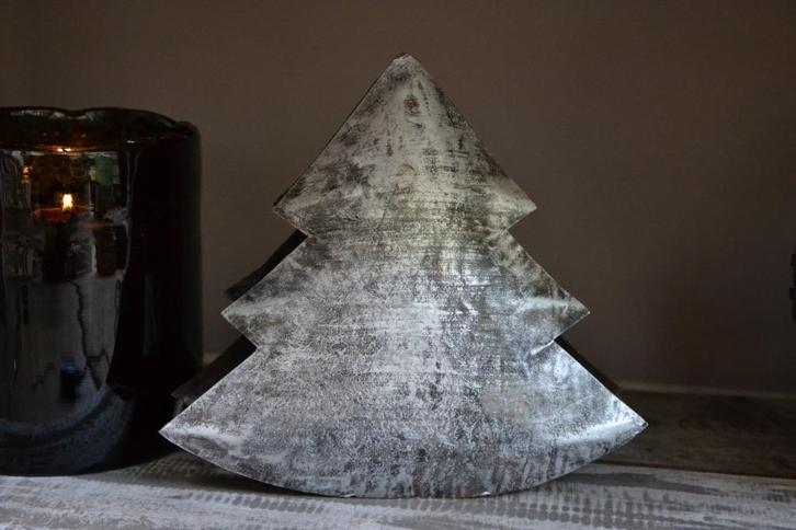 Metalen Kerstboom - Sober - Landelijk, Diversen, Kerst, Nieuw, Ophalen of Verzenden