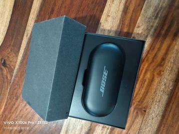 Écouteurs BOSE , très bon état complet  beschikbaar voor biedingen
