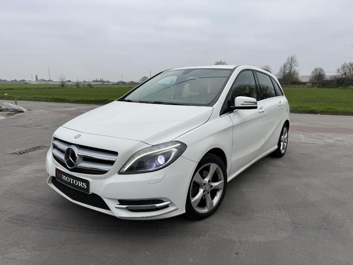 Mercedes Benz B 1.6 Benzine* EURO 6* LED * GPS * XENON, Auto's, Mercedes-Benz, Bedrijf, Te koop, B-Klasse, ABS, Airbags, Airconditioning