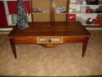 TAFEL beschikbaar voor biedingen