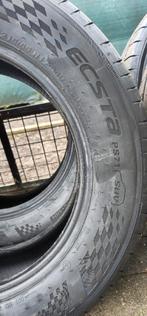 215 65 R17 99V Kumho bijna nieuwe banden!, Ophalen, Zo goed als nieuw